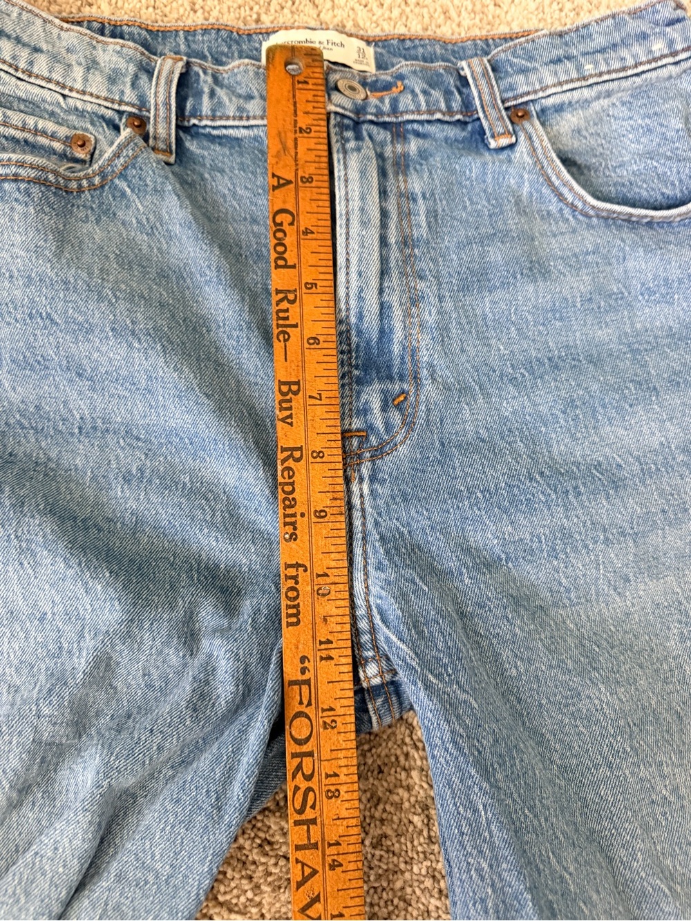 Abercrombie & Fitch The ’90s Relaxed Jean High Rise Raw Hem Size 31/12R - Picture 7 of 8